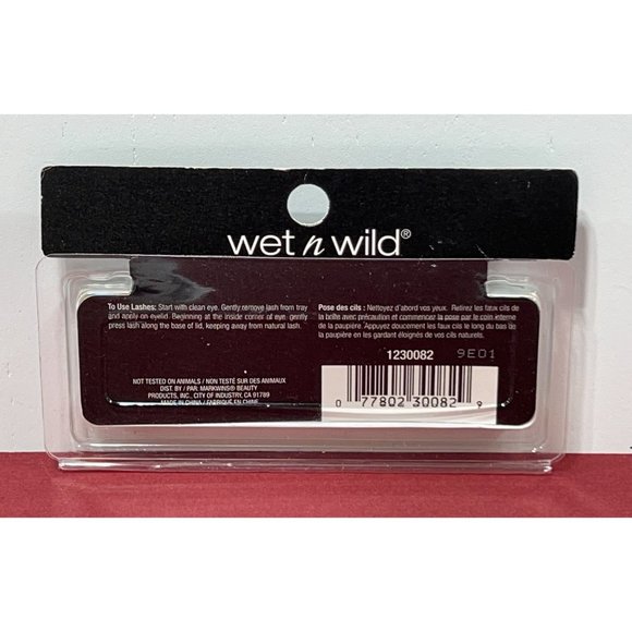 Wet n Wild - Pack Of Two Pair Faux Lashes - Glow In The Dark - Picture 3 of 4